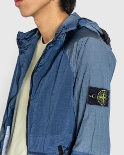 Stone Island Veste A Capuche En Metal Et Nylon Bleu Fonce | Vetements D'Exterieur