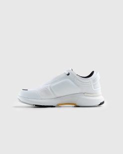 Athletics Footwear Un Blanc | Baskets