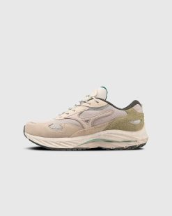 Mizuno Wave Rider Beta Argent Nuage/Sable Blanc | Baskets