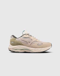 Mizuno Wave Rider Beta Argent Nuage/Sable Blanc | Baskets