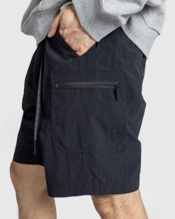 Gramicci Short Utilitaire En Nylon Noir | Shorts