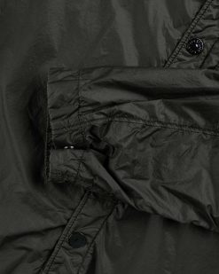 Stone Island Surchemise Nylon Enduit Olive | Chemises